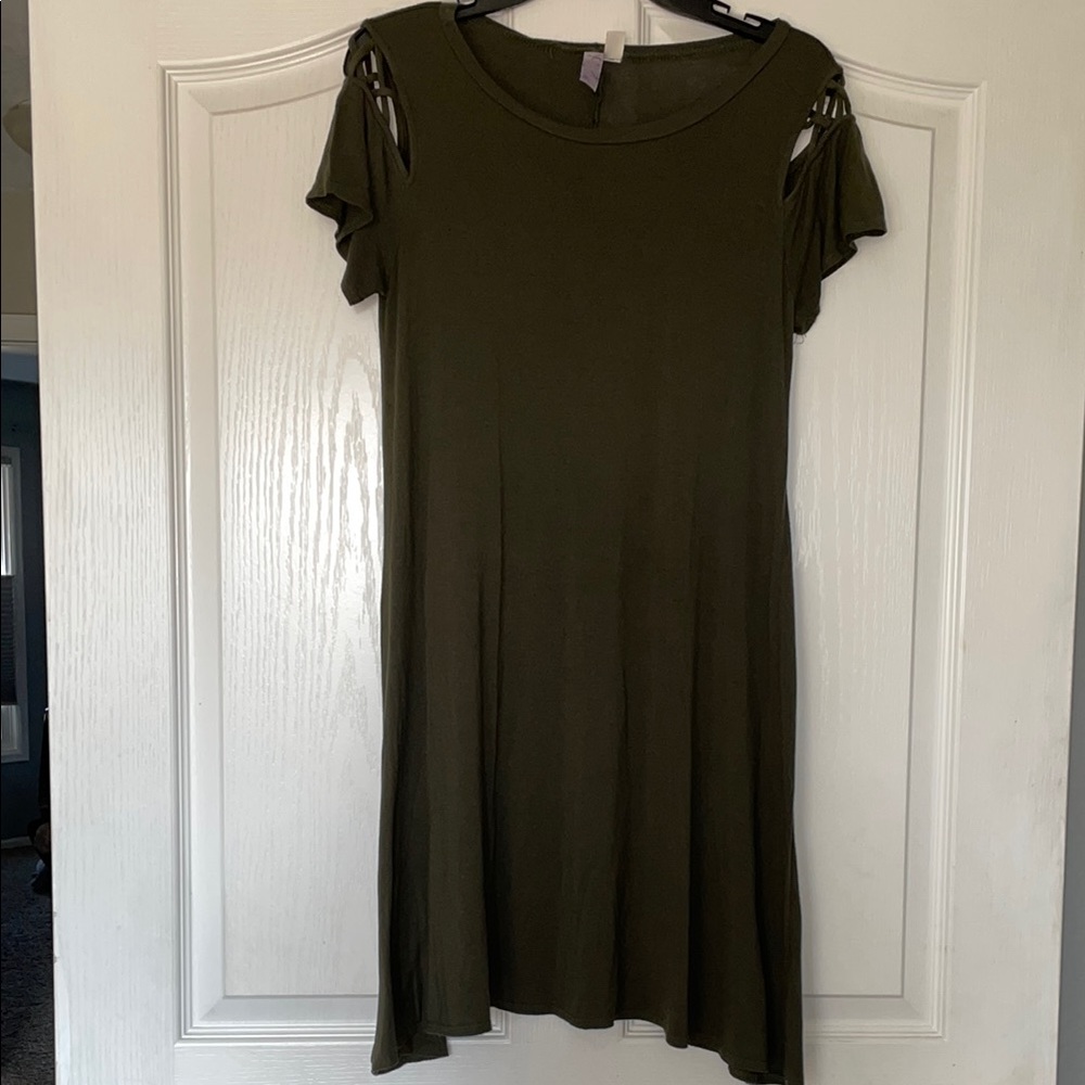 Elegant Olive Green Women's Dress